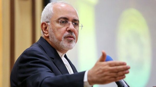 ایرانیان در برابر زورگویی سر فرود نمیآورند ایرانیان در برابر زورگویی سر فرود نمیآورند